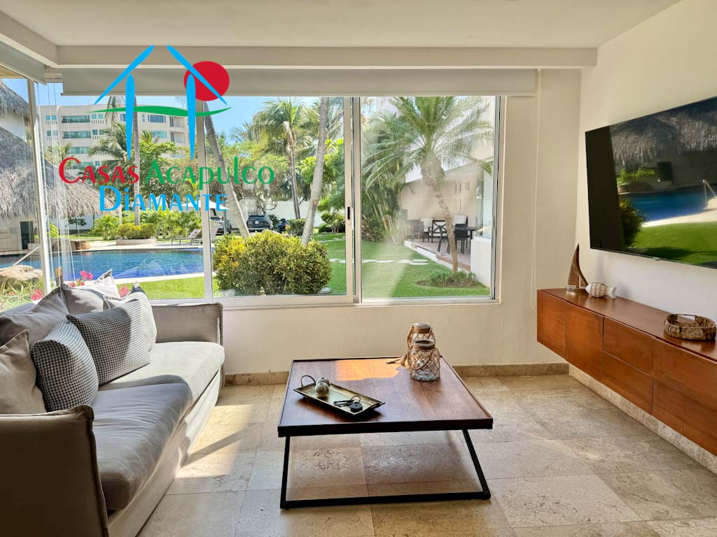 Vidamar Residencial Cluster 7 B 102 - Sala de televisión 1